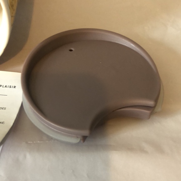 Starbucks Yellow rose of Texas porcelain 12 oz hot or cold beverage cup New 2021 - Picture 6 of 9